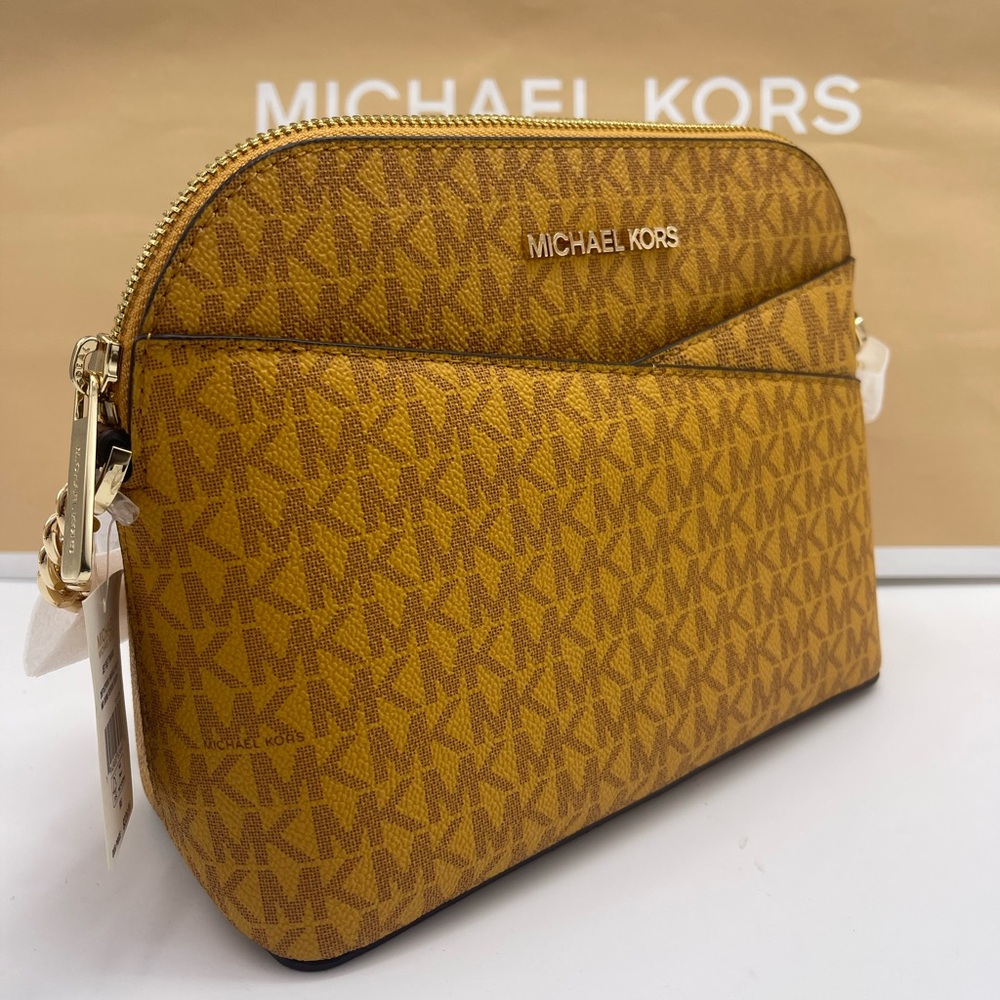 Michael Kors Jet Set Travel Md Logo Dome Crossbody XCROSS XBODY
Marigold 
NWT - Picture 16 of 16